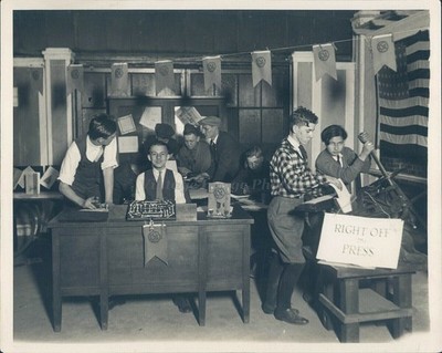 1940 Henry A Scheafer Children Boys American Flag Desk Press Vintage Photo