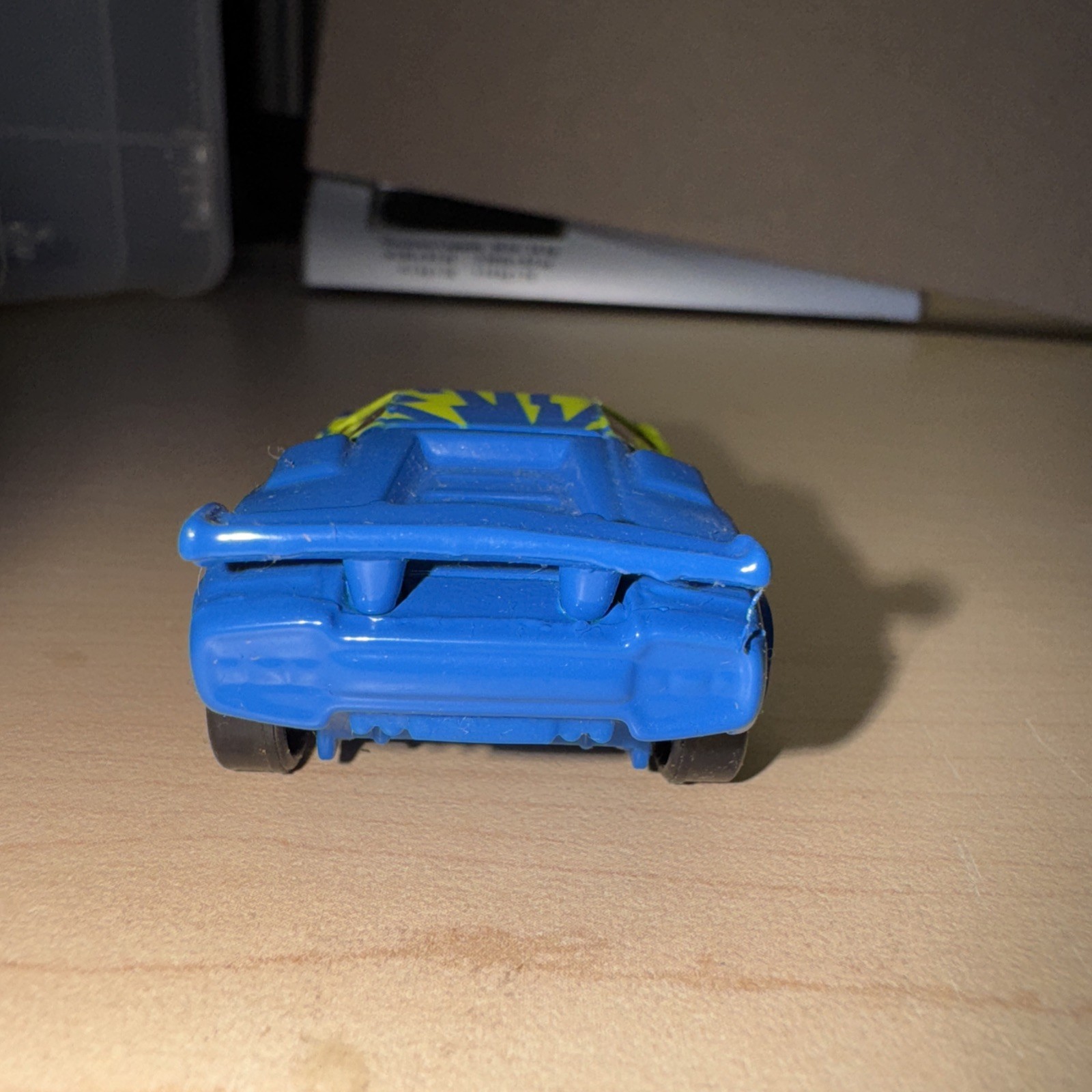 Picture 3 of 6