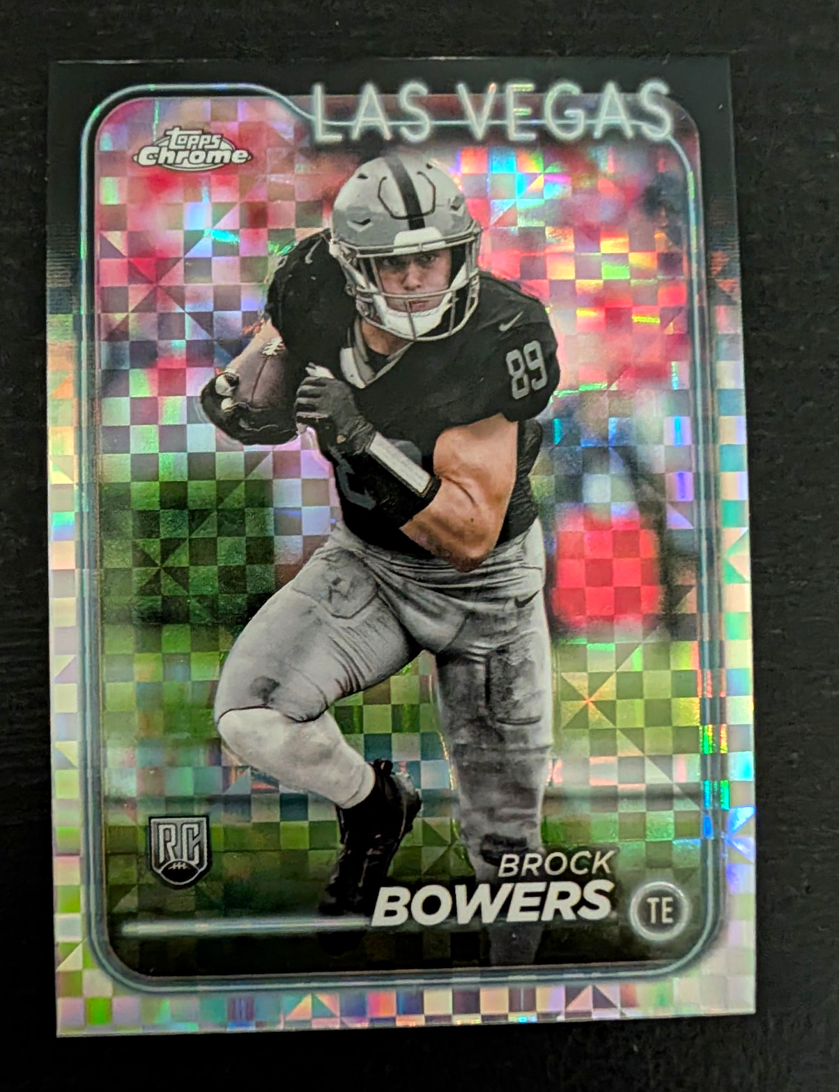 Brock Bowers Topps Chrome #207 X-Fractor