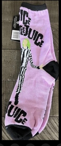 Beetlejuice Halloween Crew Socks Women’s Size 9-11 - Picture 2 of 2