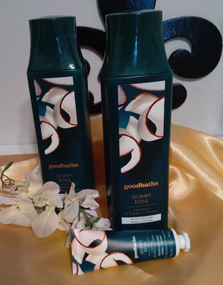 Goodbaths Ocean Bliss  Coconut & Hibiscus 2pk Moisturizing Lotion &Hand Cream