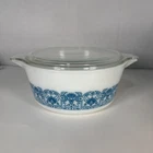 Pyrex Horizon Blue & White Casserole #475 Vintage Condition w/ lid pristine