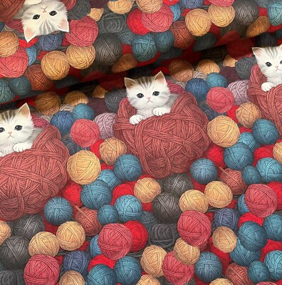 Stoff Meterware Baumwollstoff 50 cm Spielende Katze mit diversen Wollknäueln