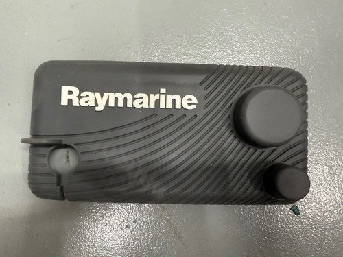 Raymarine RAY60 E70245 Marine VHF Radio with Dual Station Control and Intercom - Picture 12 of 13