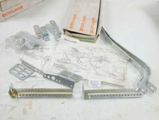 KRAUSER HARD LUGGAGE MOUNITNG HARDWARE PLATE KIT 21901300 HONDA KAWASAKI GUZZI