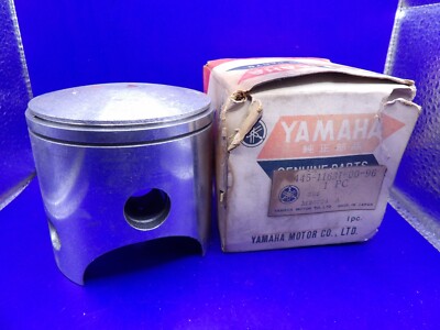 NOS Yamaha DT360A DT 1974 Genuine Standard Bore 79.96mm Piston 445-11631-00-96