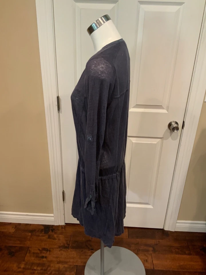 Mini Vestido Vince Azul Oscuro Manga Larga Henley Talla Mediana Foto 4 de 4