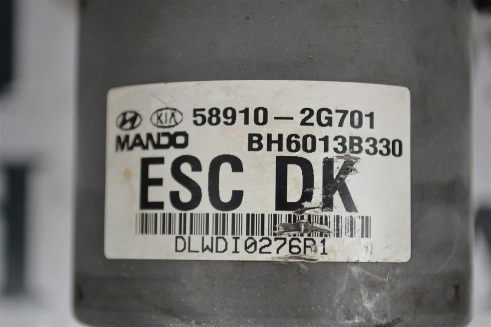 589102G701 起亚 Optima 2009-10 ABS 防抱死制动泵控制模块 原始设备制造商 6K2 107 — 第 4/4 张图片