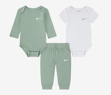 3 Piece Nike Outfit / Gift Set, Size 24 Months, Bodysuit, Pants, Green, Unisex