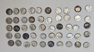 Lot of 50 Roosevelt Dimes Mixed Dates 90% Silver 1946 1964. (MC131)
