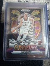 2025 Panini Prizm WNBA Paige Bueckers #12 Groovy (RC) Dallas Wings