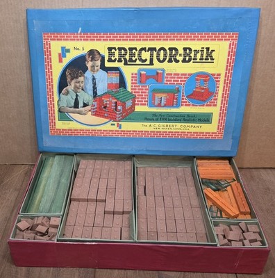 1944 AC Gilbert Erector-Brik No. 5 Set