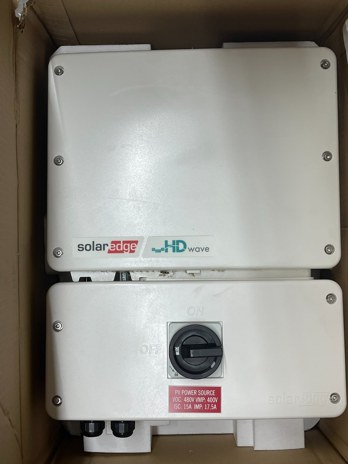SolarEdge SE3800H-USS3BBC14 HD-Wave Grid-Tie Solar Inverter – 3800W – 240V