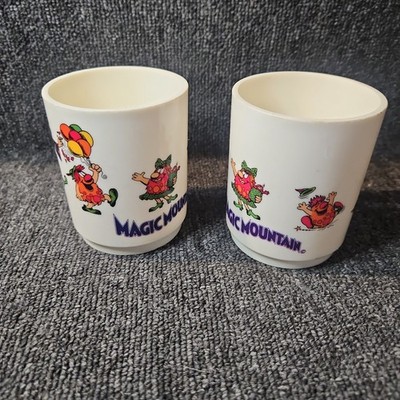 Vintage Magic Mountain Cups Mugs Pair White Very Rare Llastic USA Deka