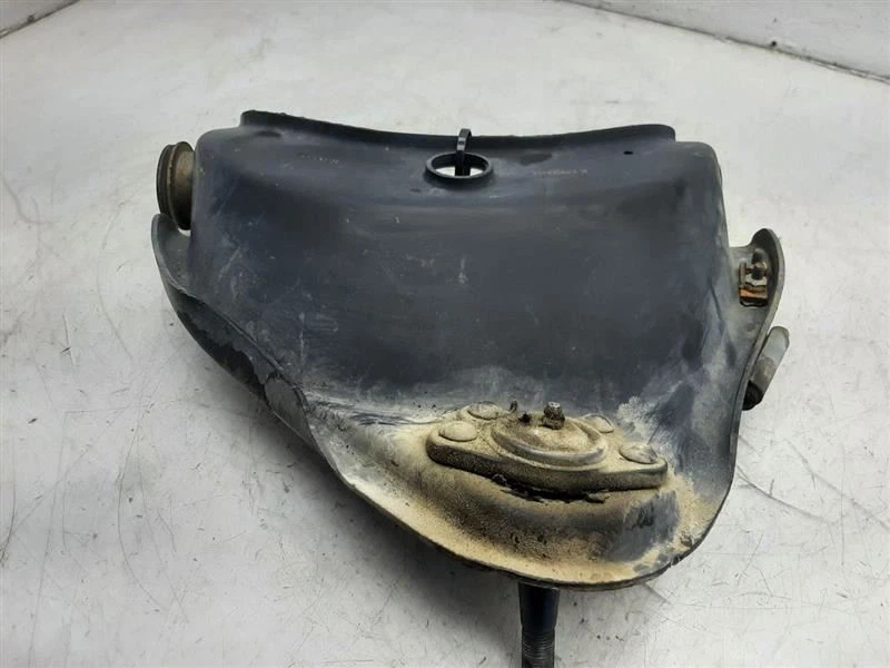 Brazo de control superior delantero pasajero camioneta Chevrolet 2500 88-98 15662696 Foto 2 de 4