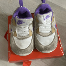 Nike Crib Airmax 90 "White/Action Grape Phantom/Bourgogne" Toddler shoes- Size 4