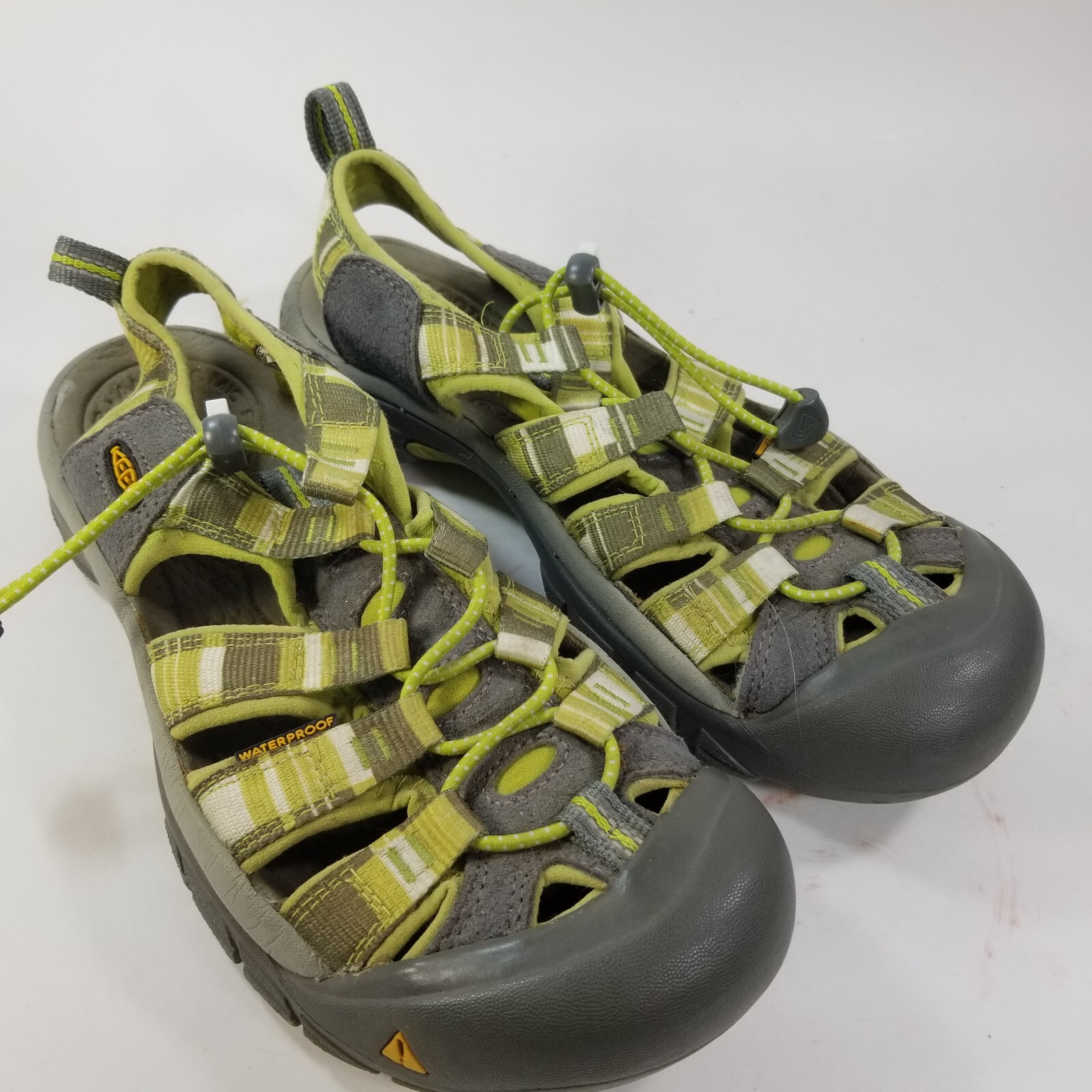 Sandali da trekking Keen 7 5 donna Newport H2 verde grigio impermeabili outdoor