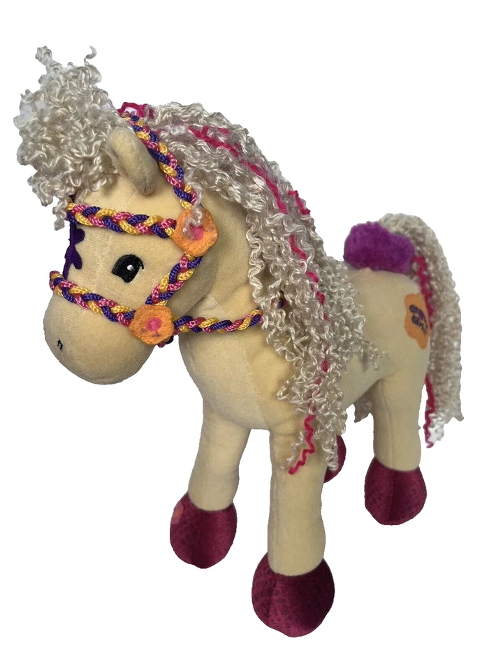 Caballo Groovy Girls con muñecas Sesilia y Kinsey Manhattan Toy Company sin silla de montar usado en excelente estado Foto 2 de 4