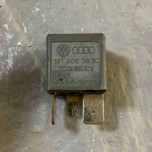 VW Passat 3B Relais Kraftstoffpumpe Benzinpumpe 191906383C