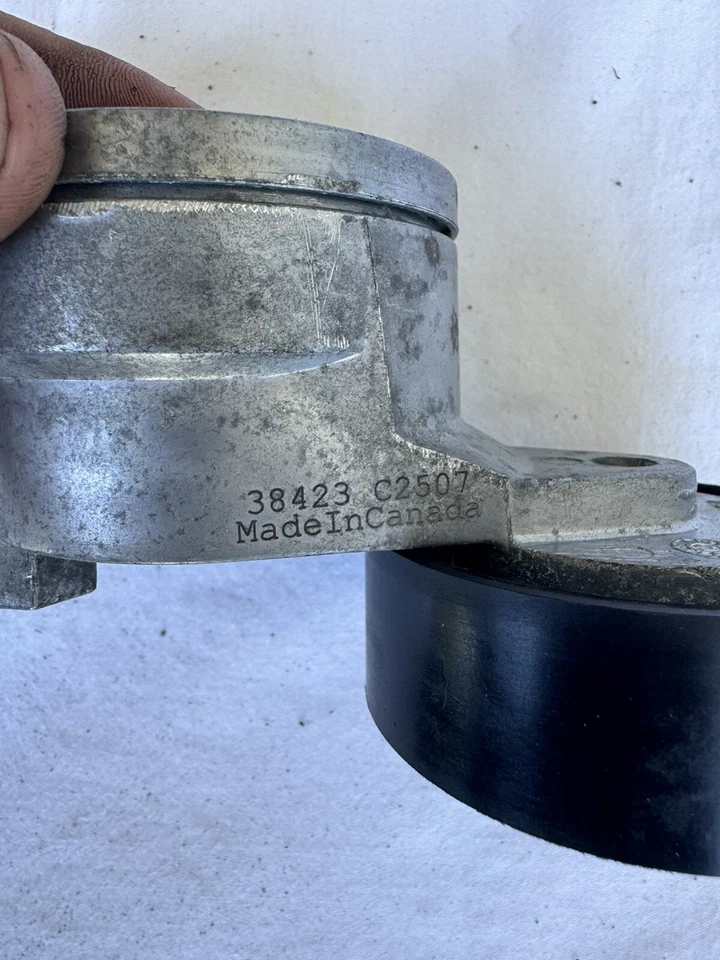 Audi A4 Quattro 2009 tensor de cinturón 38423 C2507 Foto 4 de 4