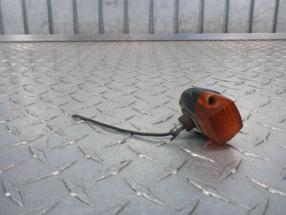 83 Suzuki GS750ES GS 750 ES Left Front Turn Signal Indicator - Image 2 of 4