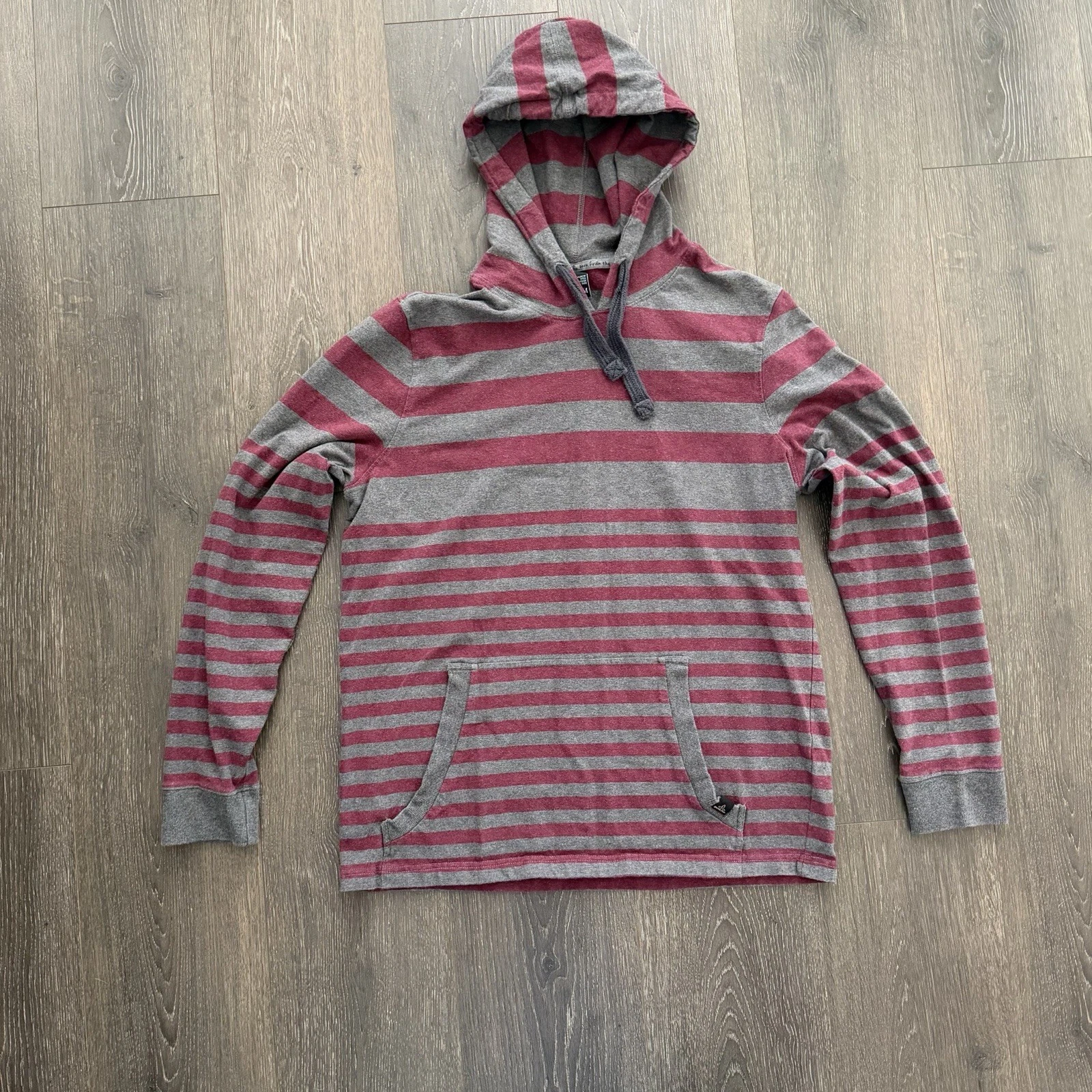 prAna Setu Hoodie Medium Striped Pullover Sweatshirt Organic Cotton Gorpcore
Opens in a new window o