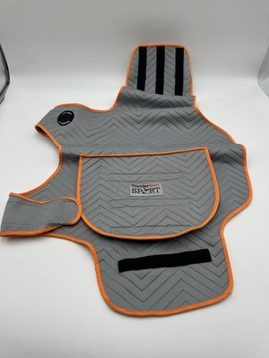 ThunderShirt for Dogs Size Large Dog Anxiety Vest Gray Insanely Calm