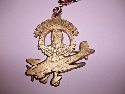 GERMANY WANDERTAG BADGE ACE PILOT WERNER MOLDERS