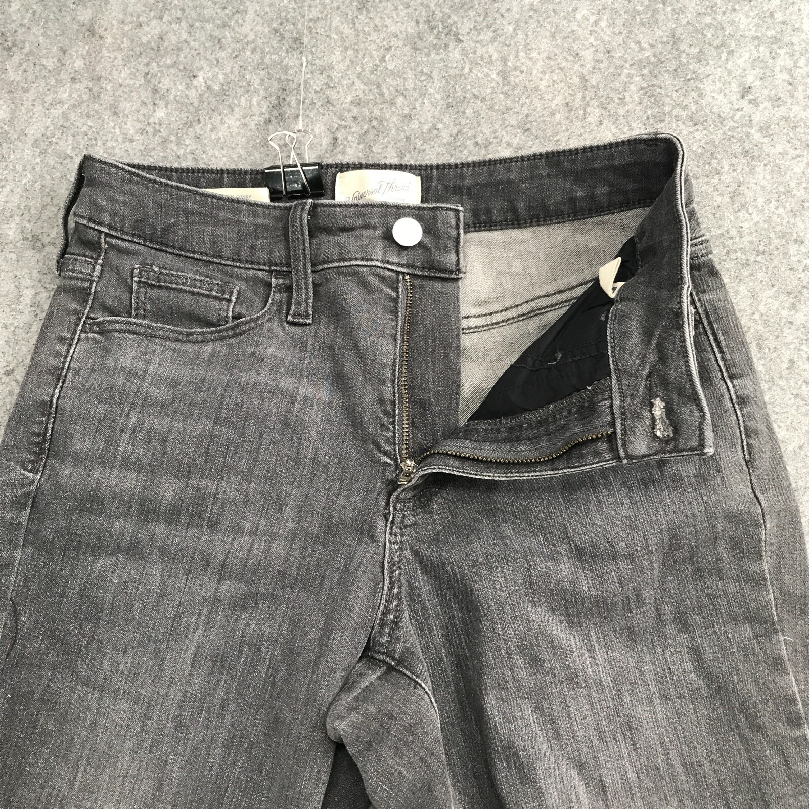 Universal Thread Jeans Size 4/27S Faded Black High Rise Skinny 26" Inseam - Image 5