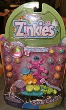 Squinkies Zinkies Sea Coral Playset 12 Tiny Figures Tweezers Magnify Glass NEW