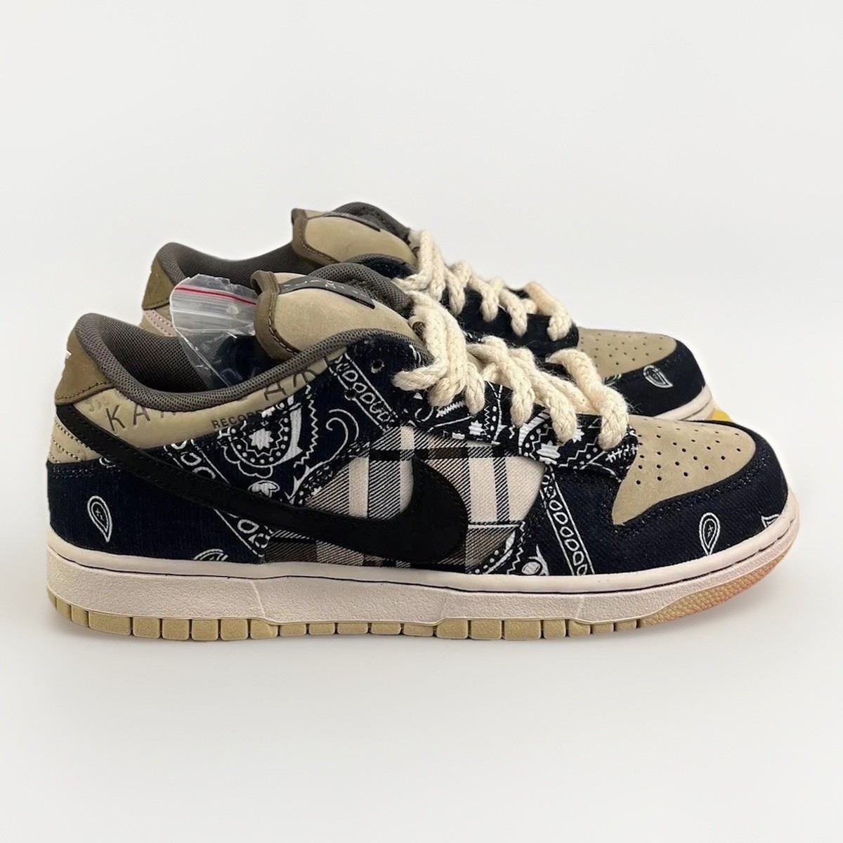 travis scott shoes 5