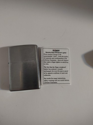2005 Zippo Windproof Lighter Satin Chrome A1 - Picture 5 of 8