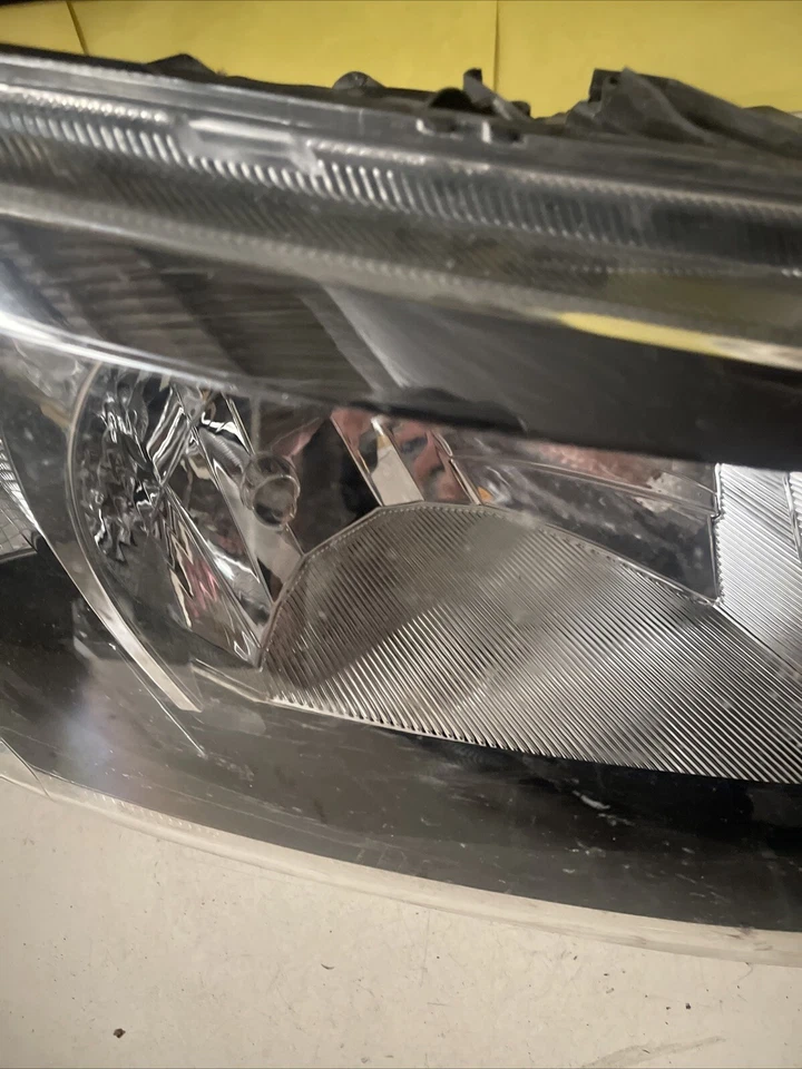 SKODA FABIA 6V1941016F 3 FACELIFT VOLL LED SCHEINWERFER RECHTS mit Mängel - Bild 4 von 4