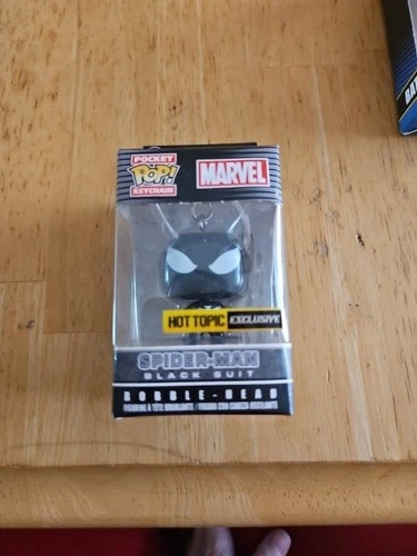 Funko Pop Pocket Pop Marvel Spider-Man Black Suit Hot Topic Exclusive Keychain