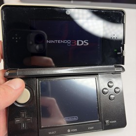 Nice! Nintendo 3DS Handheld Video Game Console Black CTR-001 (USA) US Model