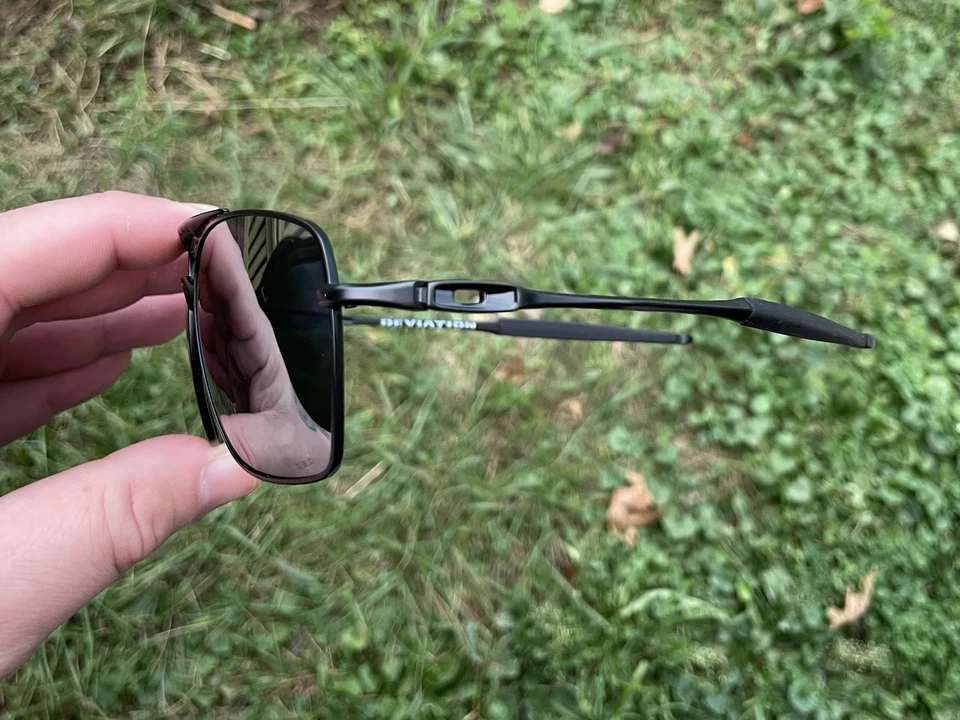 Oakley Deviation Satin Black/Silver Polarized Sunglasses W/ Case - Image 4 of 4