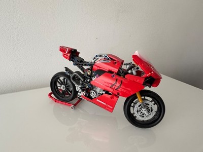 lego technic 42107 ducati panigale v4 r