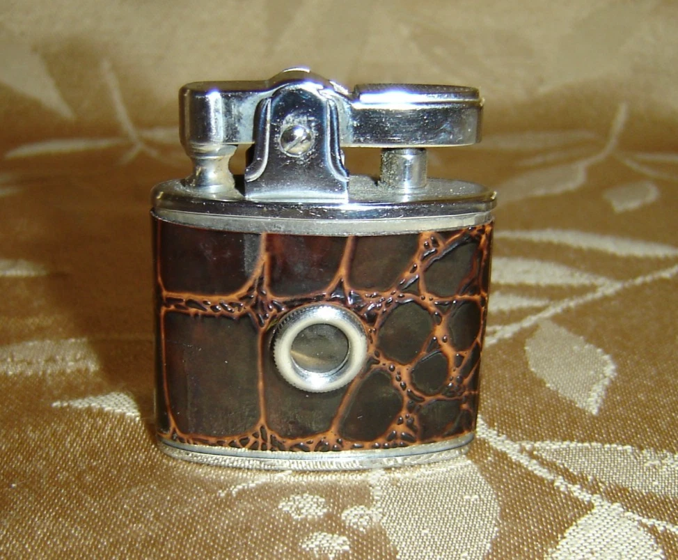 unusual cigarette lighters 🔥 LIGHTER & Hidden CASE Wheel & Flint Ignition Soft Flame Pistol Gun Dolphin Shaped Novelty Cigarette Cigar Lighter Very nice design ZORRO Metal Slim Lighter Butane