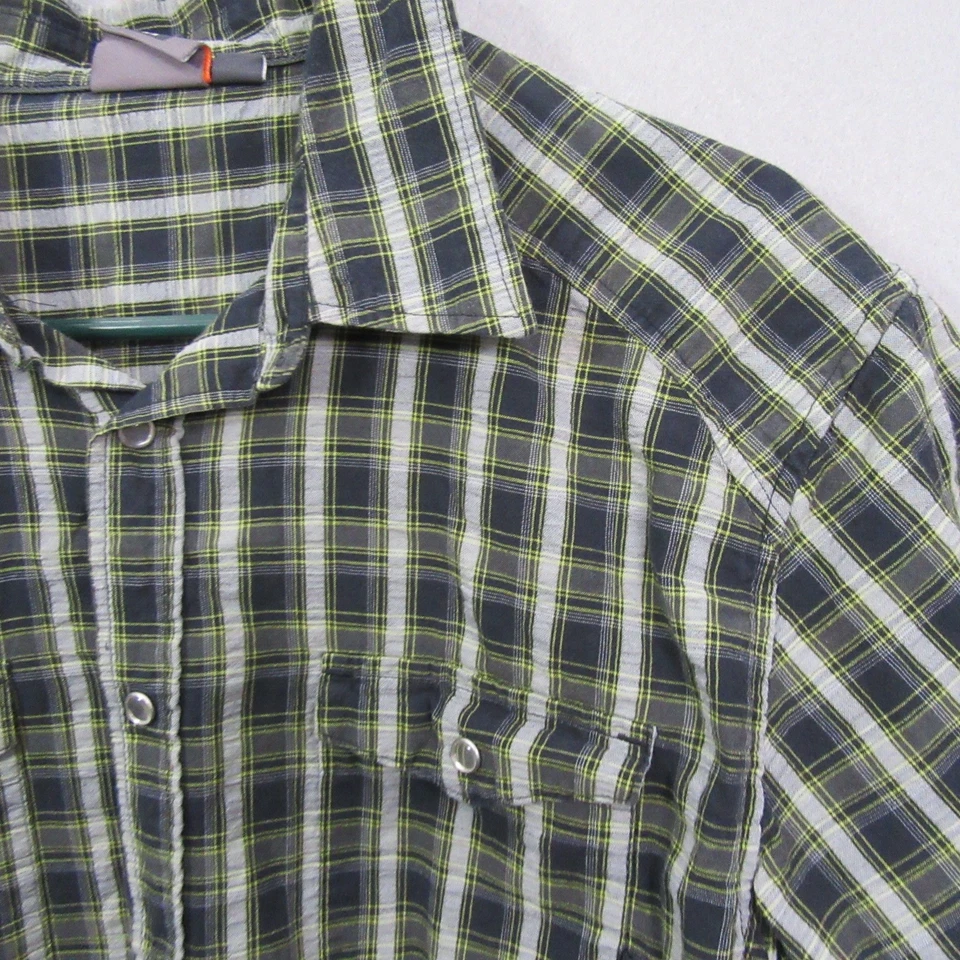 Merrell Mens Button Up Shirt M Green Plaid Pearl Snap Short Sleeve Pocket - Image 2 of 4