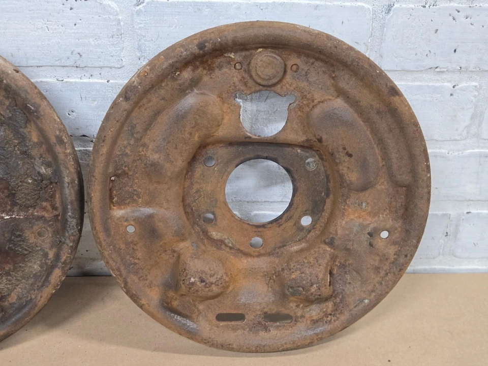 Placas de respaldo de freno de fábrica AMC 20 10" JEEP CJ 1979-86 -- CJ5 CJ7 CJ8 Foto 3 de 4