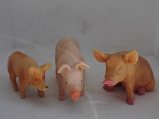 Y29- trzy świnie bez oznakowania