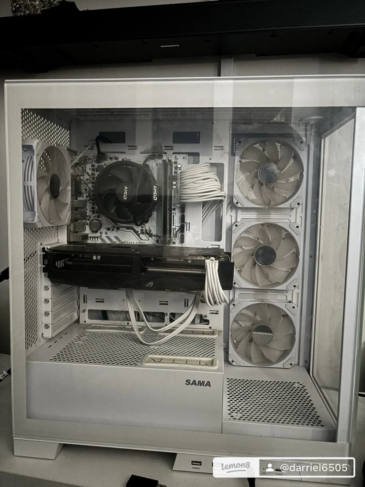 Gaming PC Desktop with Monitor Bundle, Including Mouse And Keyboard. - Image 2 of 4