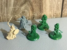 A31665 REAPER MINIATURES AINA FEMALE VALKYRIE + UNKNOWN BARBARIANS WARRIORS