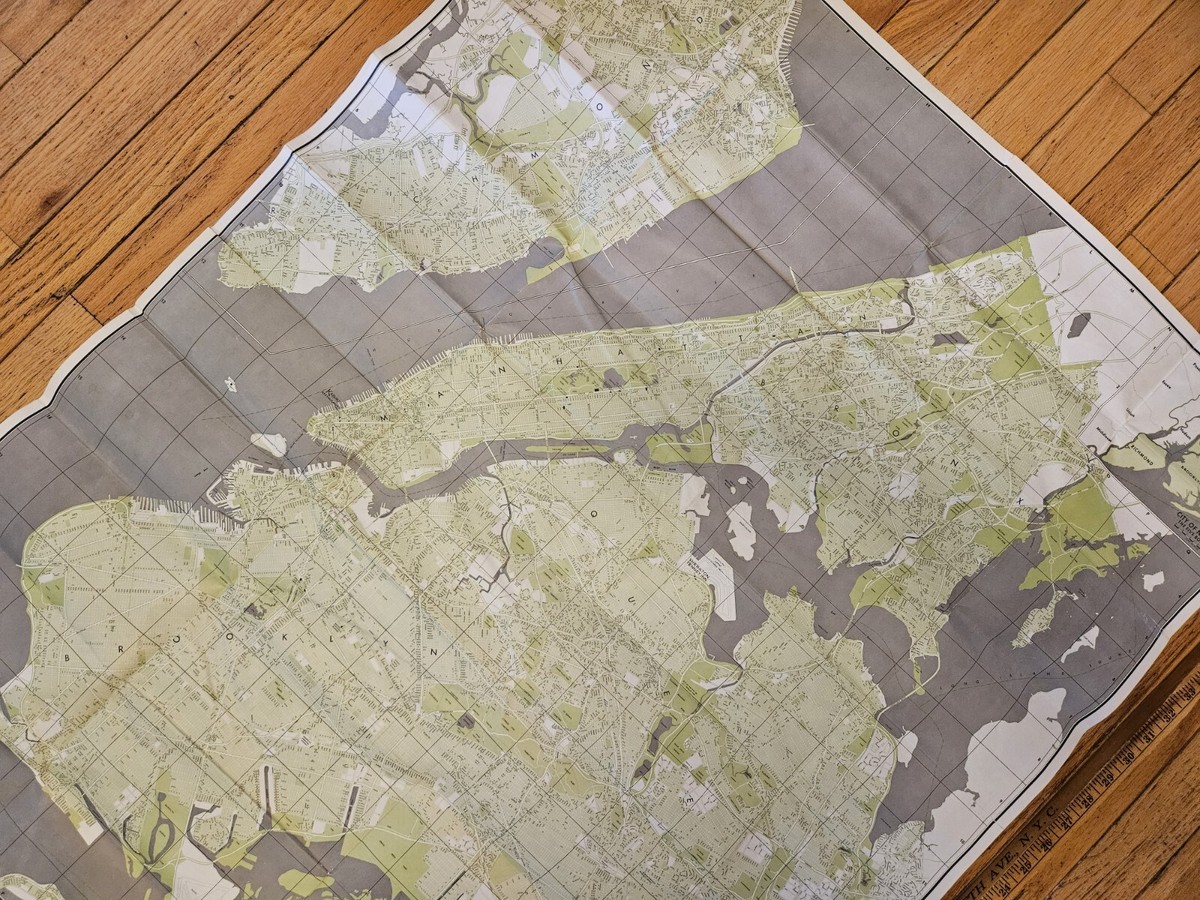 RARE Vintage Original 1963 Pictorial Map of New York City Hermann
