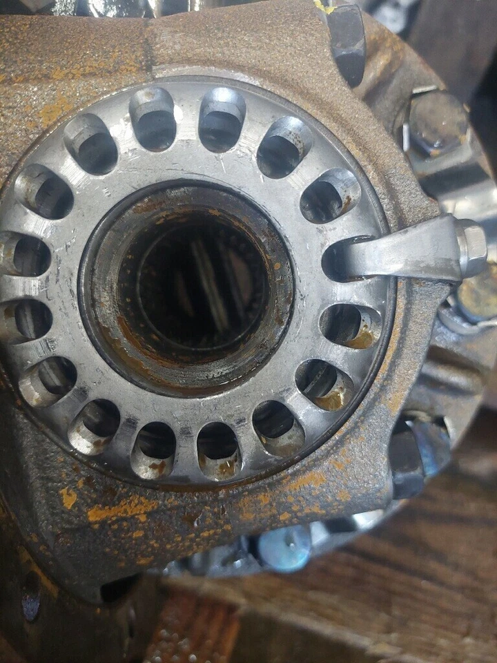 Toyota Pickup 1969-1982 2x2 diferencial portador trasero tercer miembro relación 4,11 Foto 3 de 4