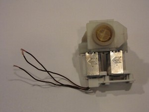 Magnetventil Ventil Zulaufventil Waschmaschine Siemens XL1420