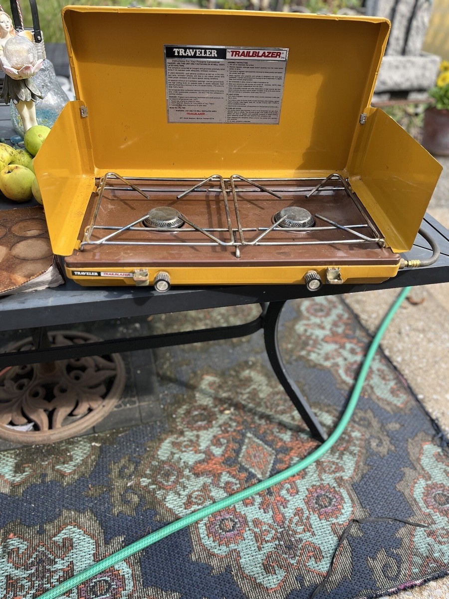 Vintage Winchester Trailblazer Camping Stove Gold Two-Burner