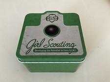 Girl Scout Scouting Tin Replica Vintage Camera Look Cookie Box Display 2018 LQQK