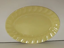 Metlox Poppytrail Yorkshire Oval Serving Platter Yellow California USA Vintage