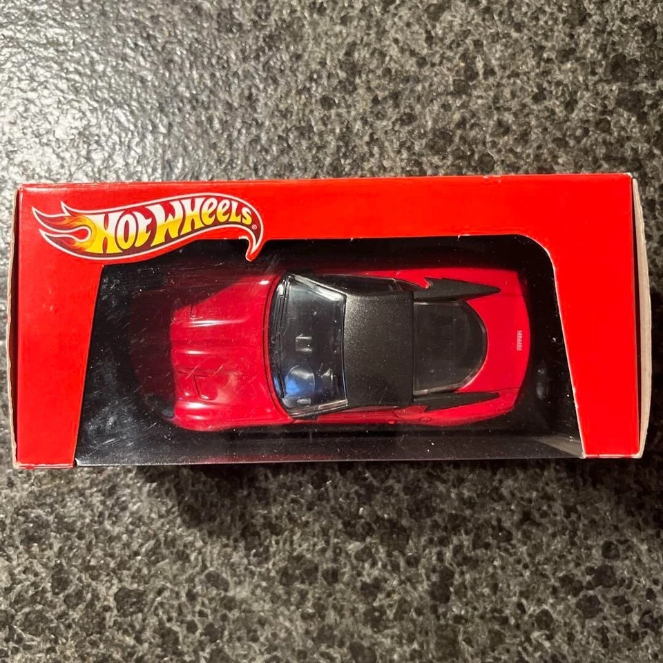 Hot Wheels Racing Ferrari 599 GTO vermelho X5535 em escala 1/43 fechado com caixa do Japão - Imagem 2 de 4